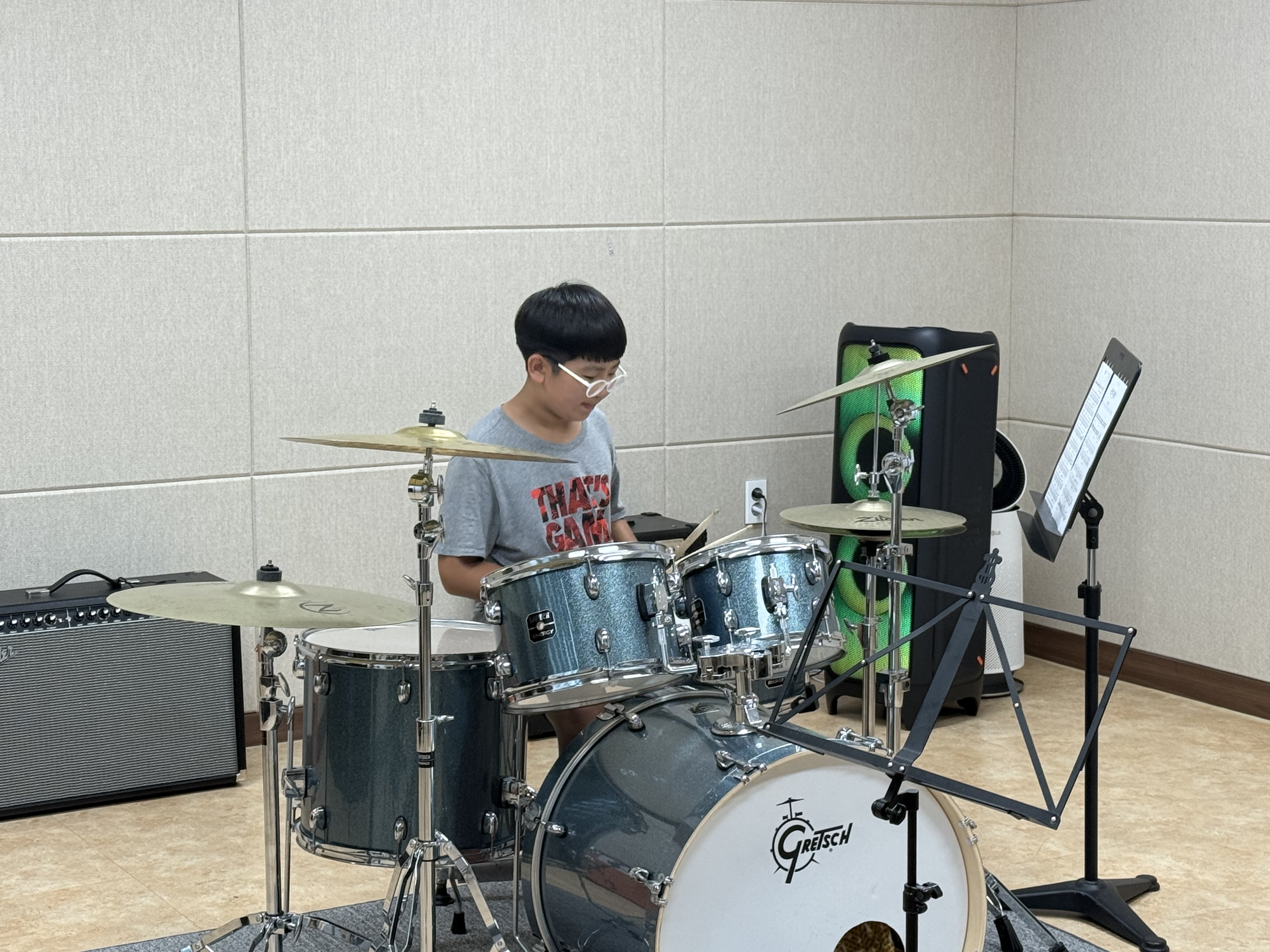 25.08.27 드럼 이미지3