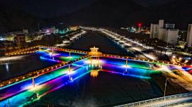 ▣ 얼어붙은 하천 위 빛의 풍경, 괴산 에코브릿지 이미지