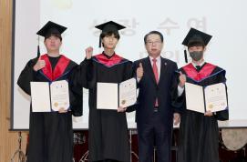 제76회 괴산중 졸업식 (2026.01.09)